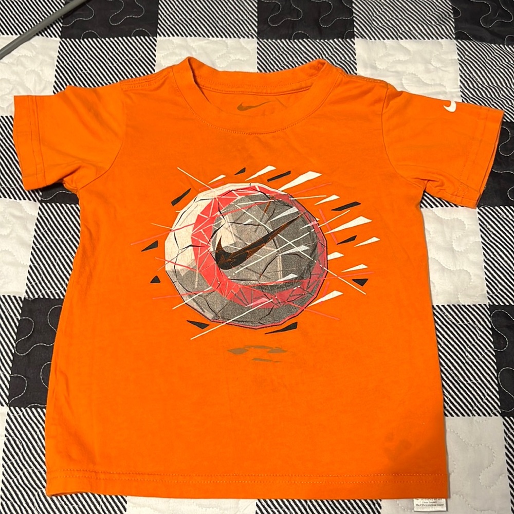 Nike t shirt
